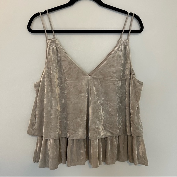 Crushed Velvet Tiered Tank Top - Picture 4 of 8